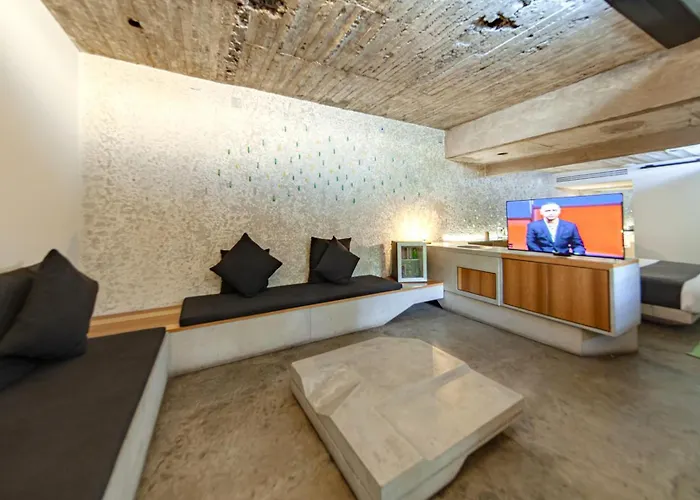 Hotel Carlota Mexico City